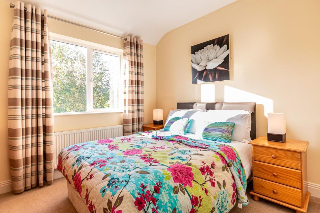 Foleys Ardmullen Townhouses Кенмеър Екстериор снимка