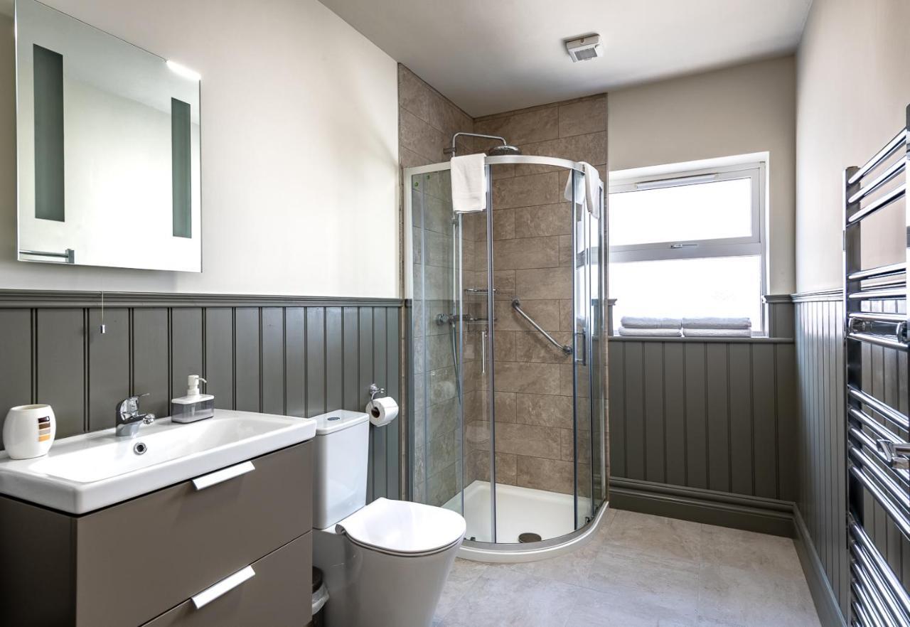 Foleys Ardmullen Townhouses Кенмеър Екстериор снимка