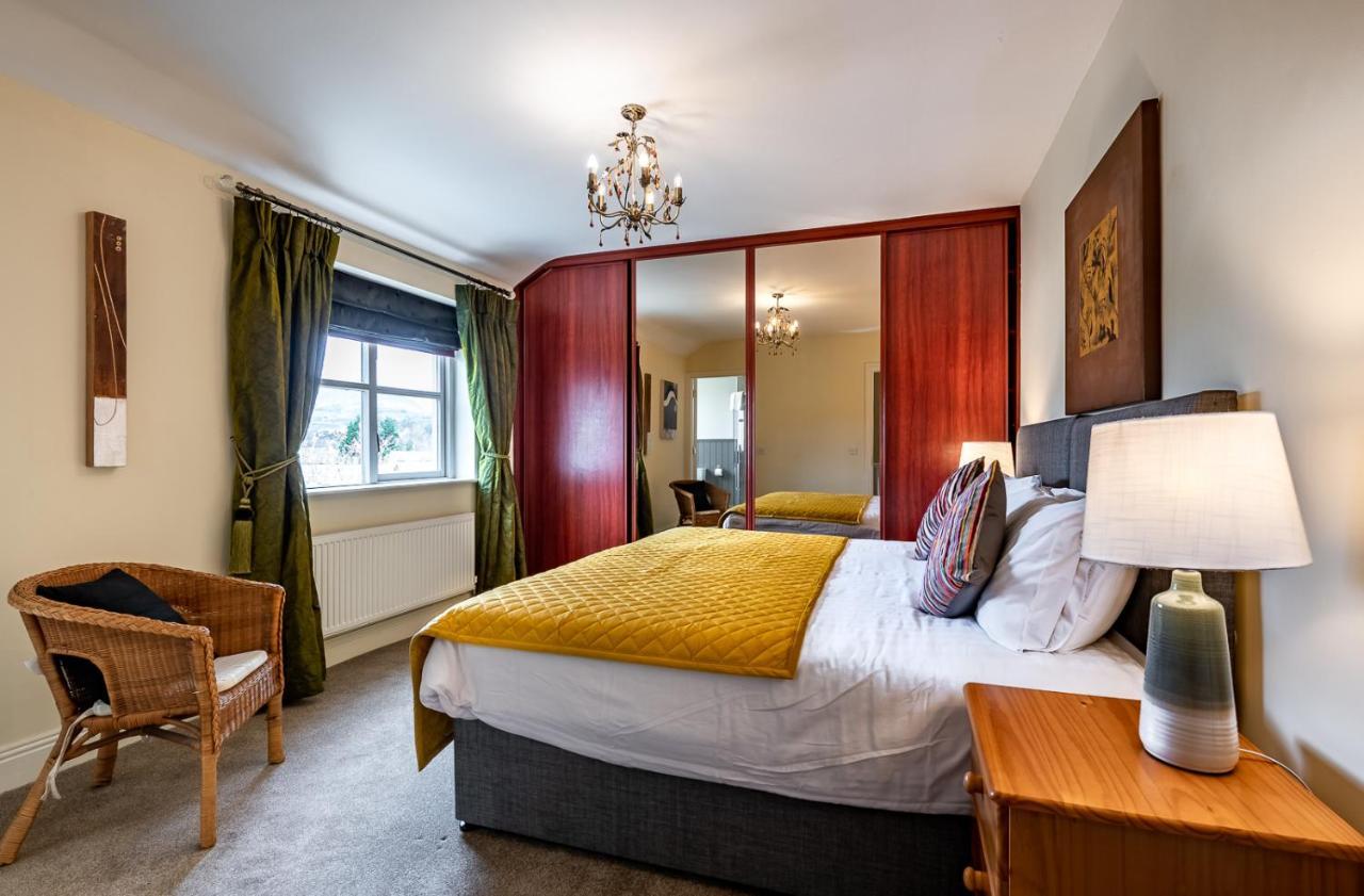 Foleys Ardmullen Townhouses Кенмеър Екстериор снимка